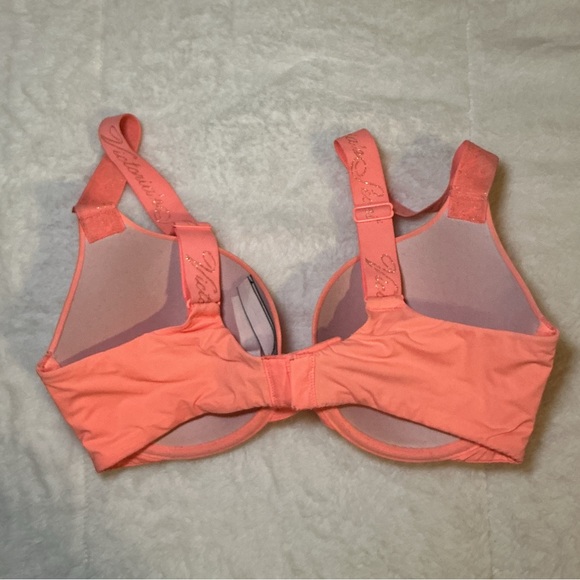 Victoria's Secret Coral Bra - Picture 3 of 7